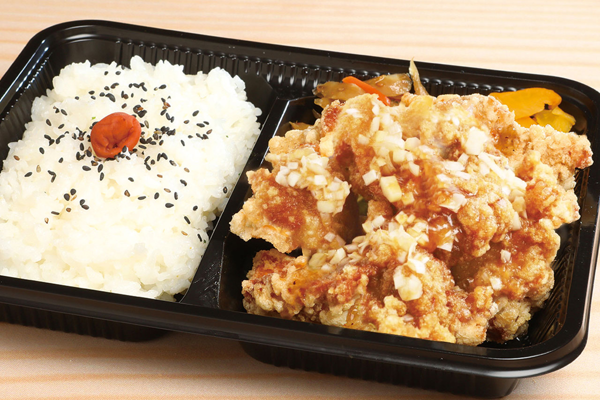 あっちゃんのからあげ屋 ユーリンチー弁当