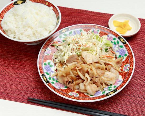 中華食堂一番館 豚肉生姜焼き Stir-Fried Pork with Ginger