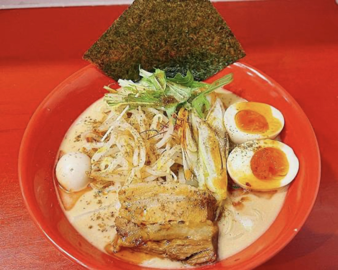 横浜家系ラーメン赤家 赤家の坦々ラーメン