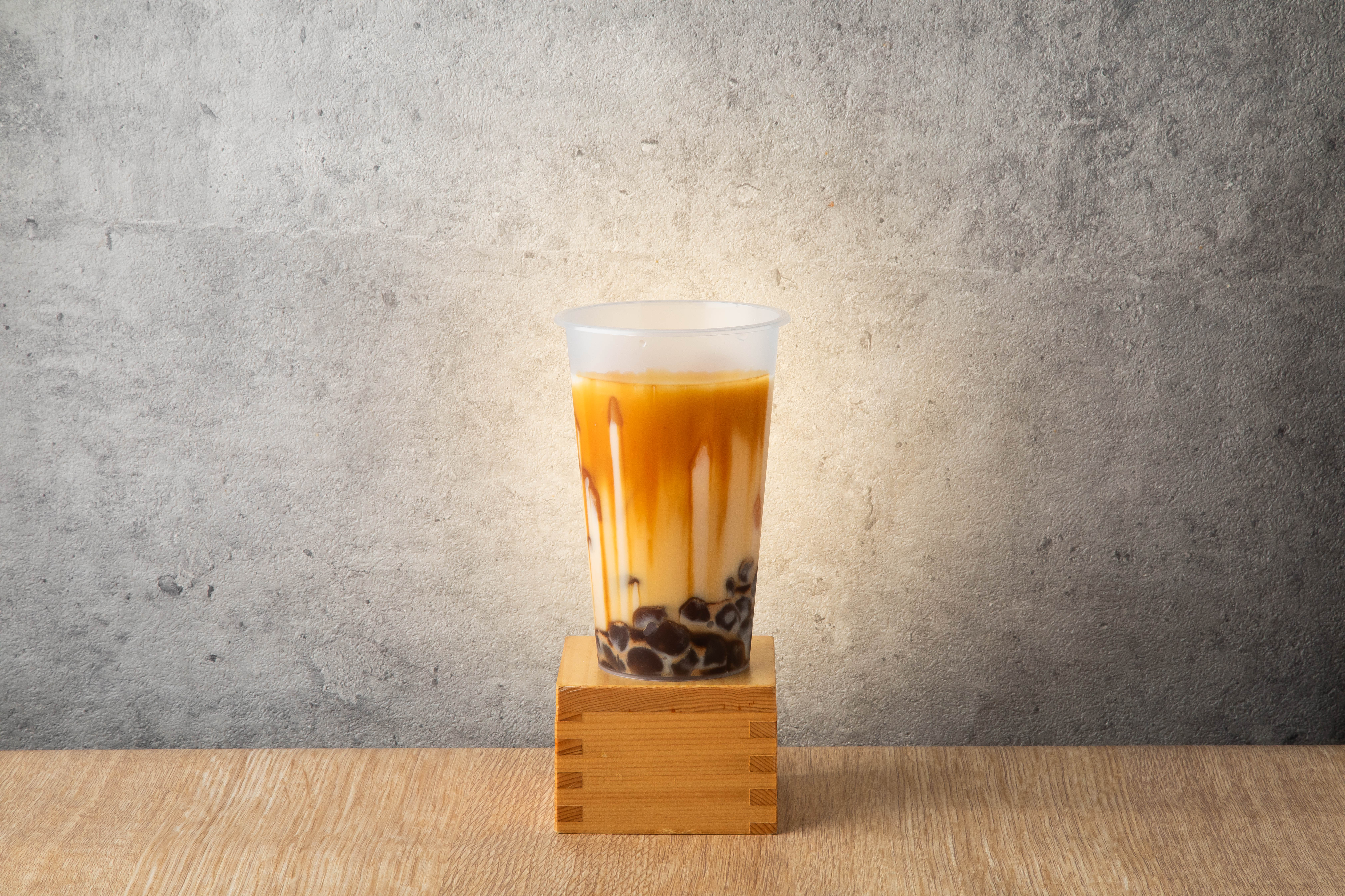 わらび餅茶屋 きなこラテ(黒蜜×黒糖わらび餅)