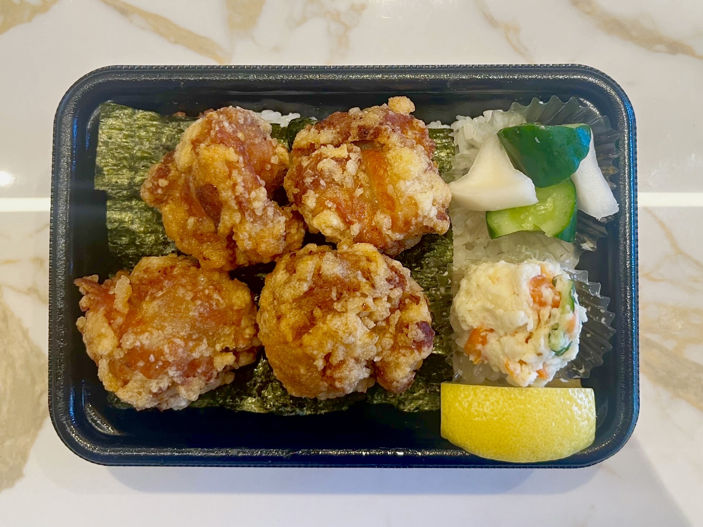 やきとん ひなた 唐揚げ弁当