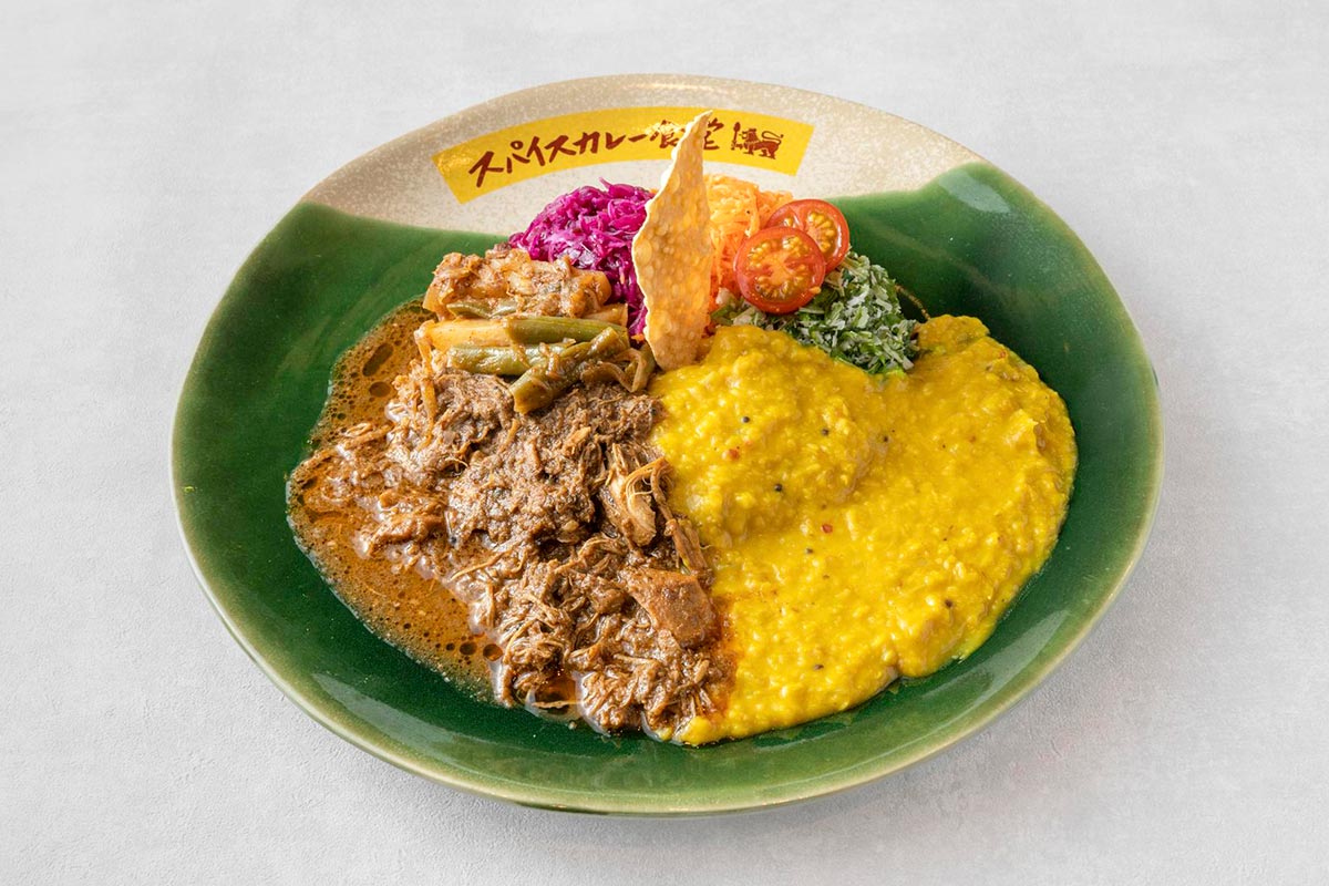 スパイスカレー食堂人気No.1 ブラックチキンカレー