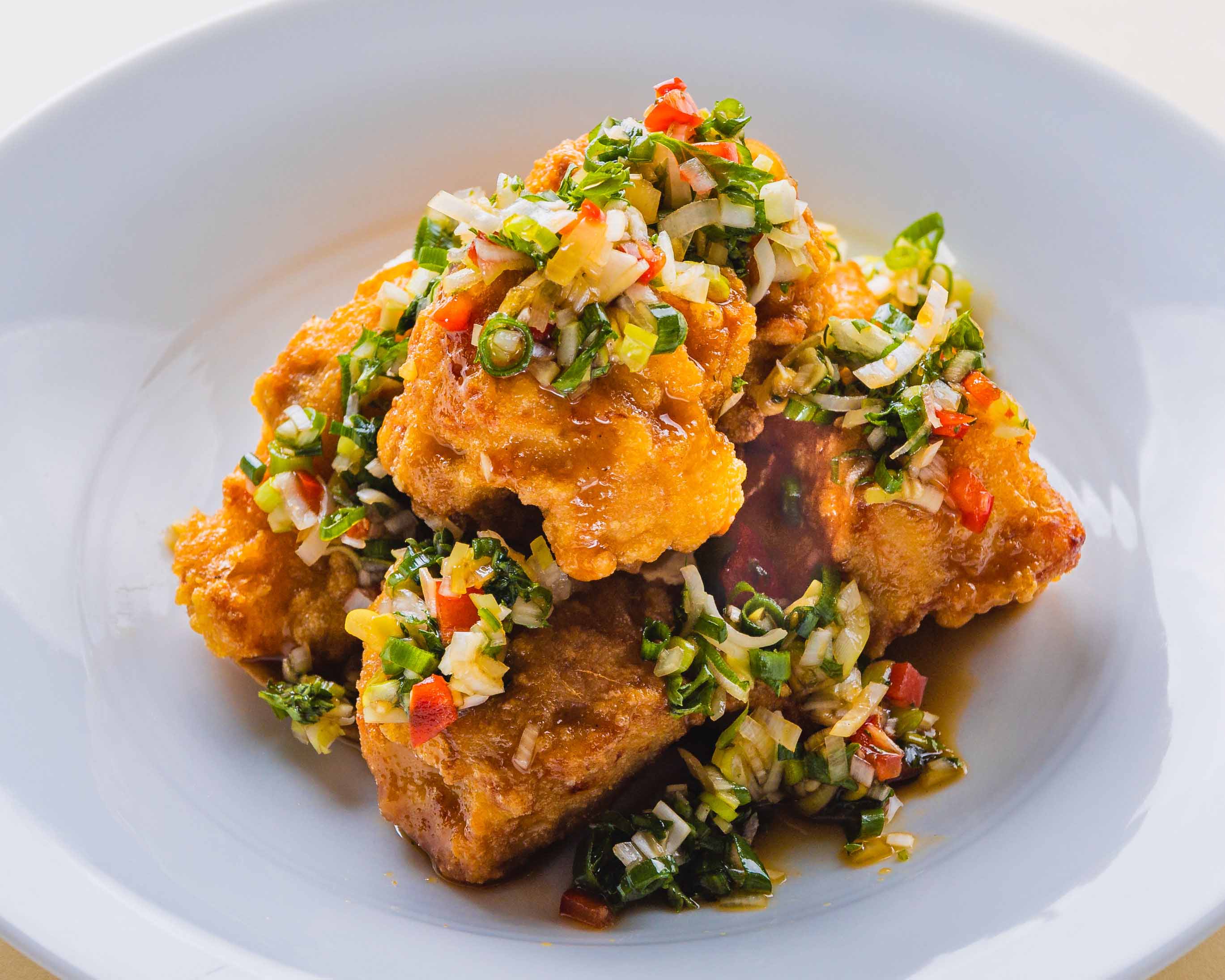 西安餃子 薬味たっぷり油淋鶏(2名～3名様)