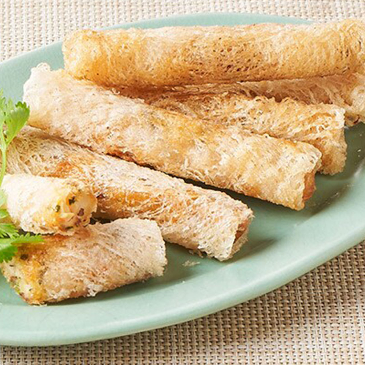 青山餃子房 海鮮春巻 (3本)