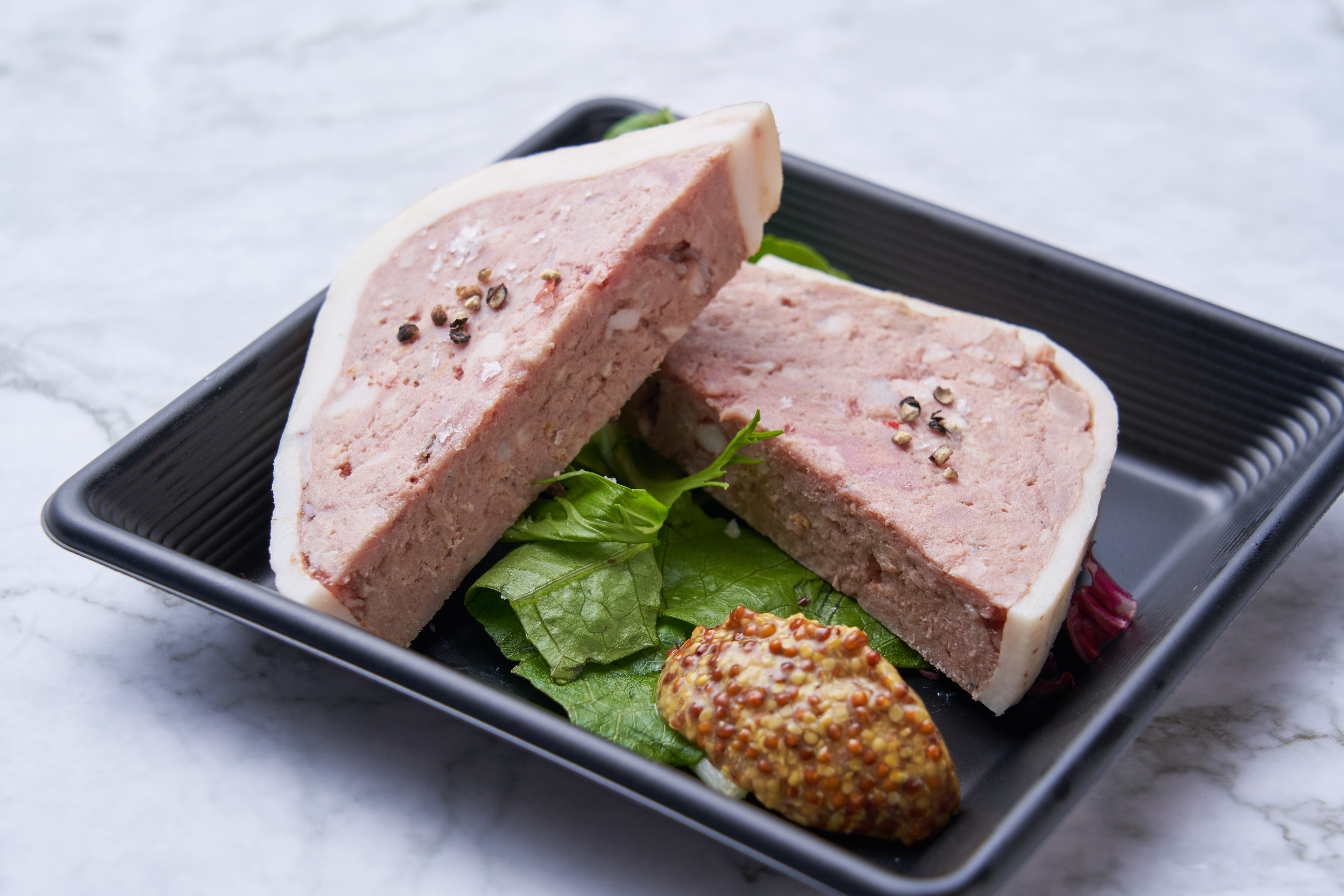 俺のフレンチ 自家製パテ・ド・カンパーニュ