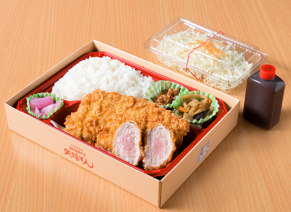 矢場とん ロースとひれの食べ比べ弁当