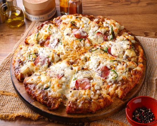 ピザーラスタイル とろけるチーズのカレーモントレー