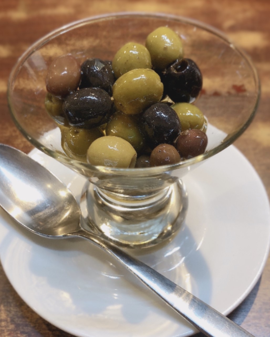 俺のイタリアン イタリア産 オリーブのマリネ