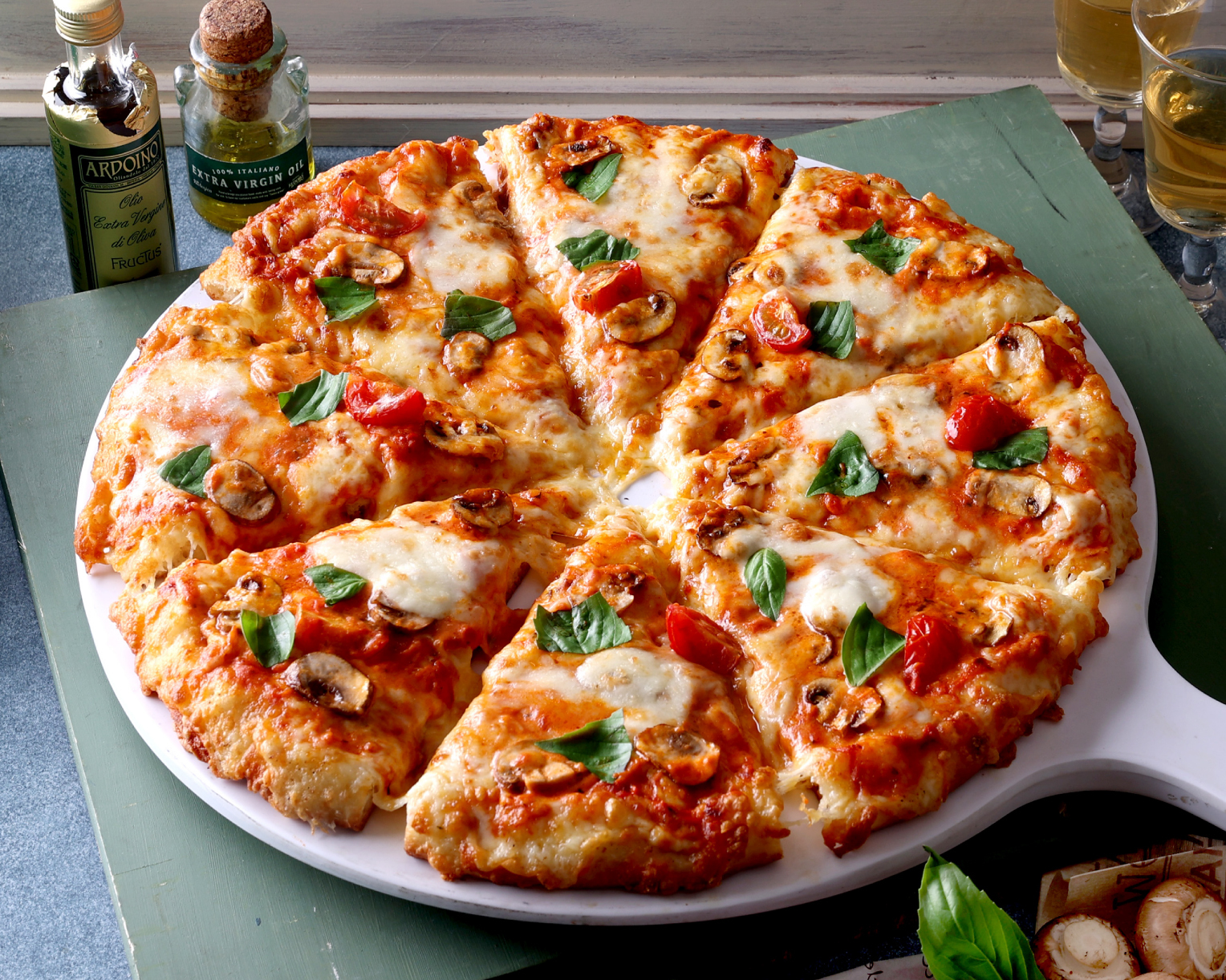 ピザーラスタイル フレッシュマッシュルームのマルゲリータ