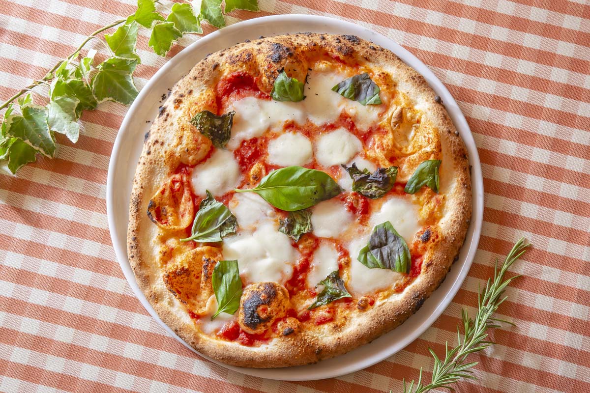 マンマパスタ 【人気No.1】本場ナポリのマルゲリータ(トマトソースのピッツァ)