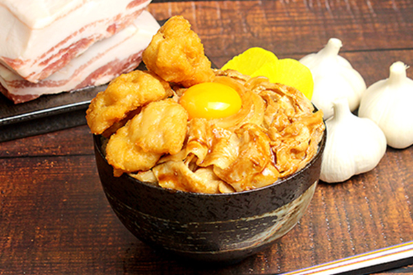 【唐揚げ】スタミナニンニク豚丼