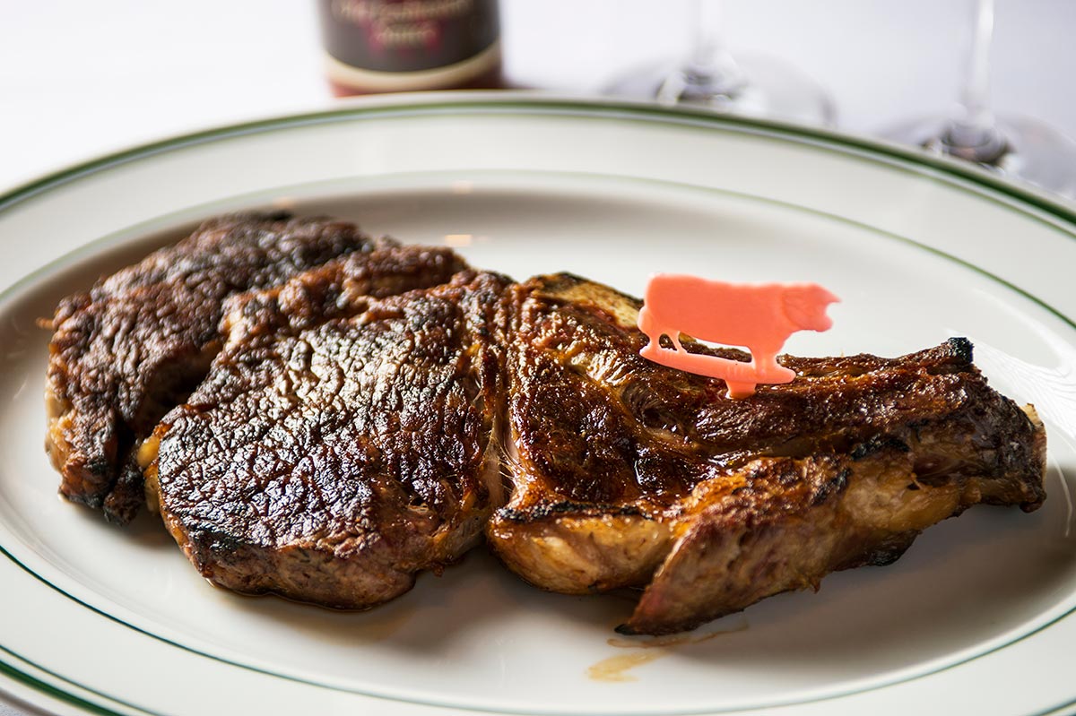 ウルフギャング・ステーキハウス プライムリブアイステーキ