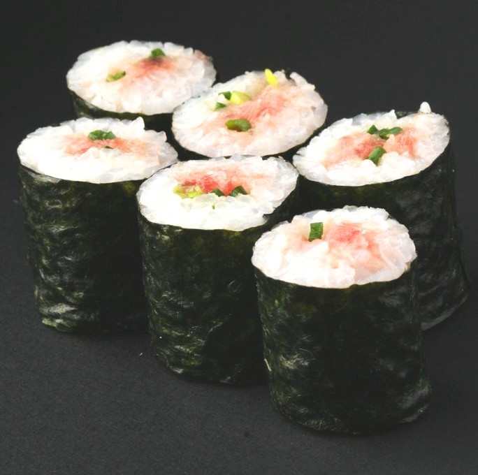 柿家すし 〈細巻き〉 ねぎとろ巻き