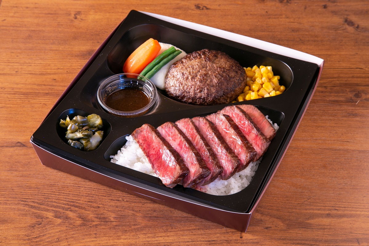 ミート矢澤 矢澤コンボ弁当 (ハンバーグ180g + Regularステーキ160g)