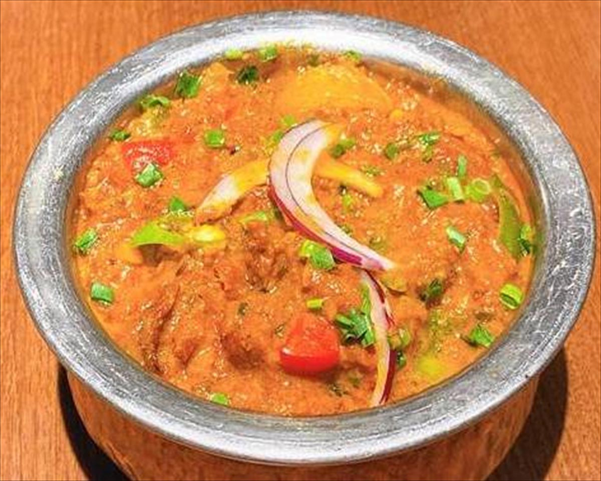 アジアンダイニングバー SAPANA(サパナ) 【単品】マトンひき肉と玉ねぎのカレー Single item:Minced mutton and onion curry