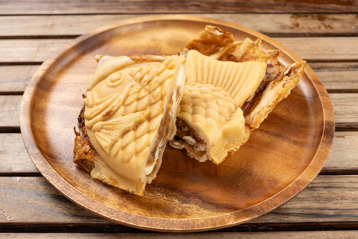 文左亭人気No.2 タコ焼きたい焼き