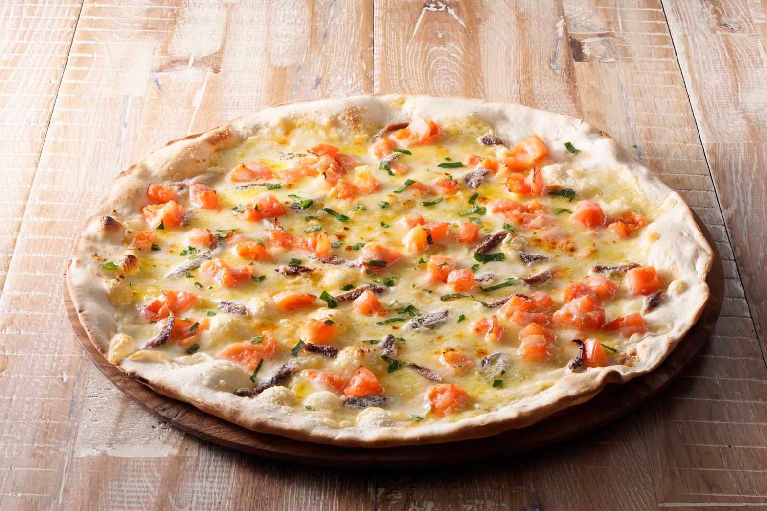 ACCIUGHE(アッチューゲ)