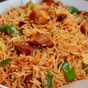 ニルワナム シェズワンチキンチャーハン Schezwan ChickenFried Rice