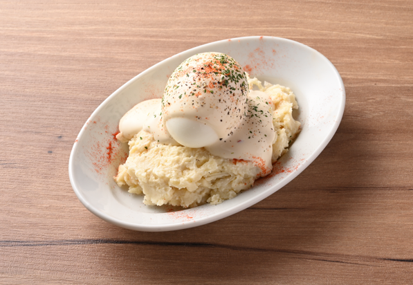 Italian Kitchen VANSAN 半熟卵のポテトサラダ