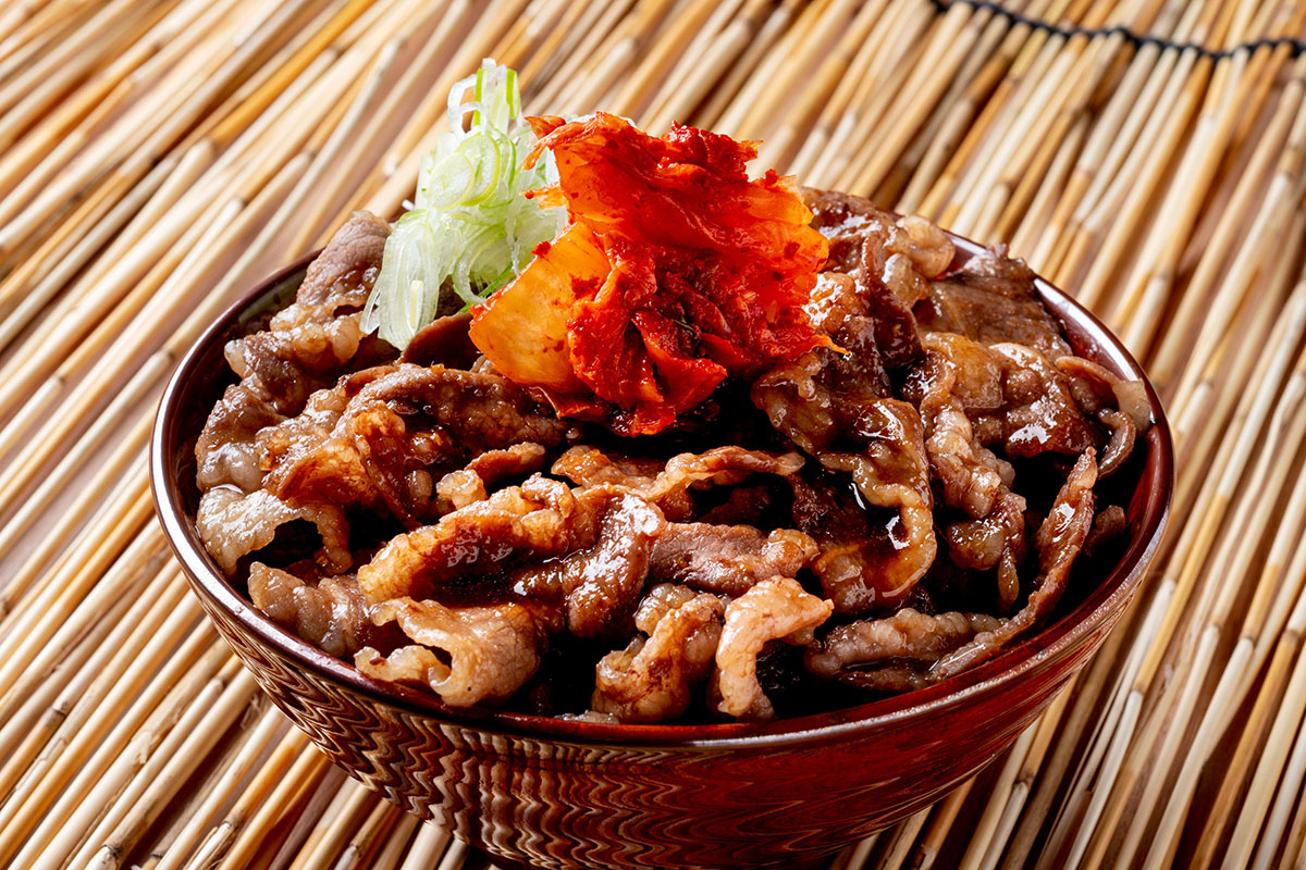 韓国カルビ丼とスンドゥブ 洞山 キムチ牛カルビ丼