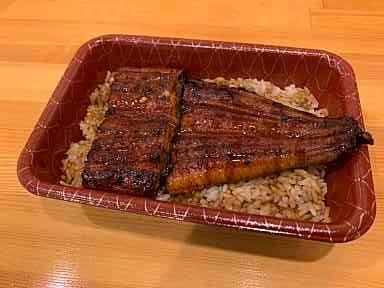 ジョニーのからあげ うな重 上