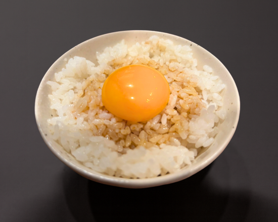 からだ喜ぶ！東京カオマンガイ 特製卵かけごはん Special Egg Over Rice
