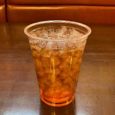 トラットリア シェ ラパン サンキュー価格！？ウーロン茶180ml