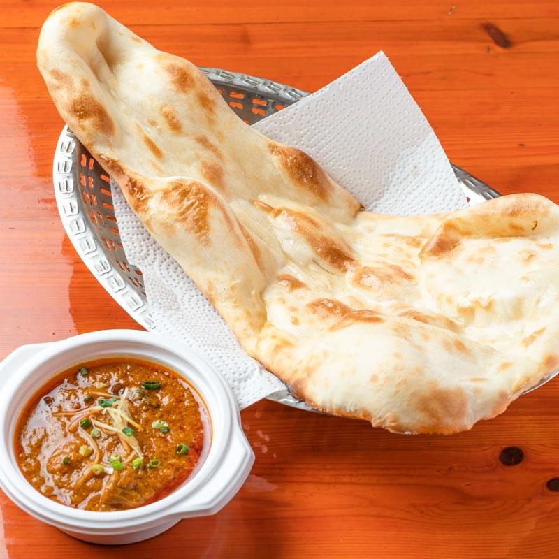 A.1種類カレー+ナンorライスセット/A Set(curry+ nan or rice)