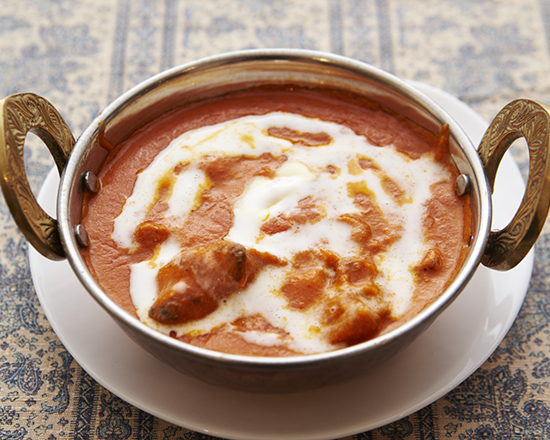 ナマステ食堂 バターチキンカレー(ナンorライス サラダ付) Butter Chicken Curry (With Naan/Rice ＆ Salad)