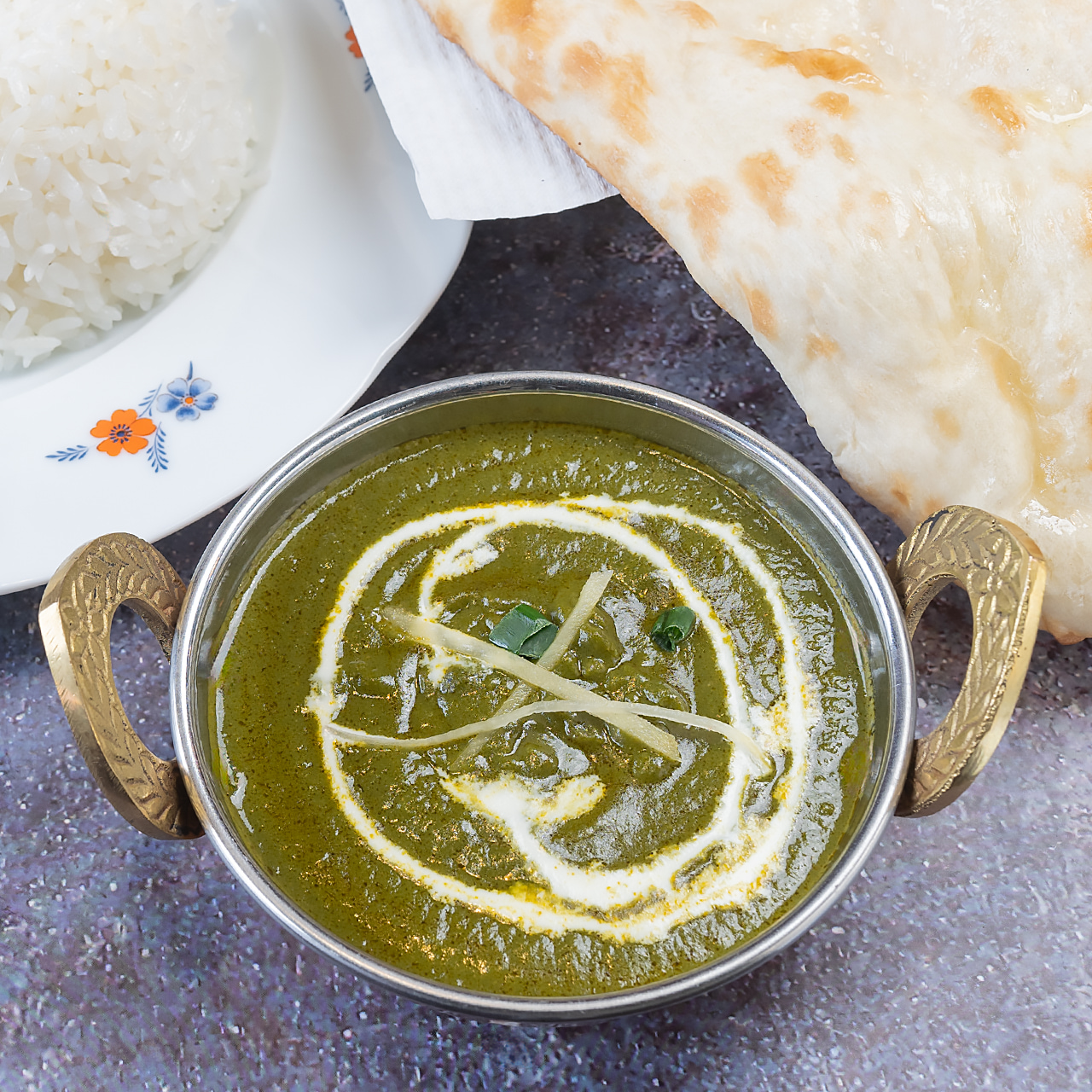 チキンサグカレー/ChickenSag Curry