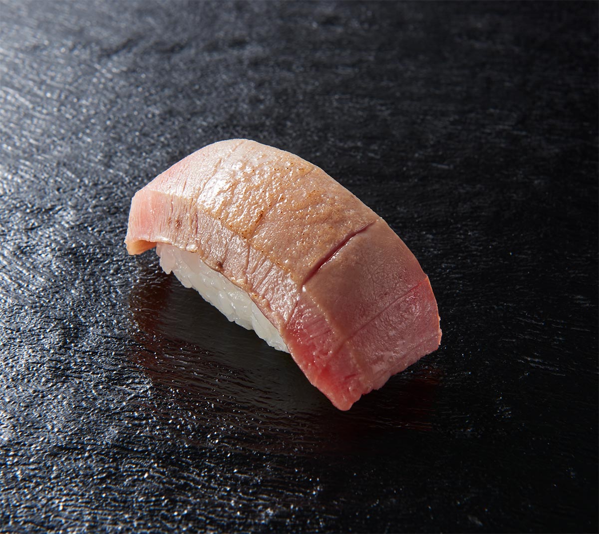 茶月 【単品】炙り本鮪中とろ