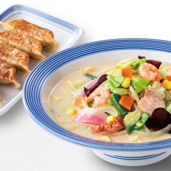 リンガーハット 長崎ちゃんぽんぎょうざ５個とコーラセット