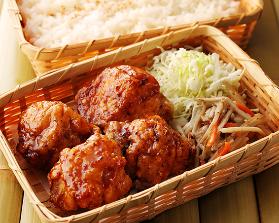 ここまで美味くなる唐揚げ【最高金賞】ぶんごや 粗挽きブラックペッパーからあげ弁当