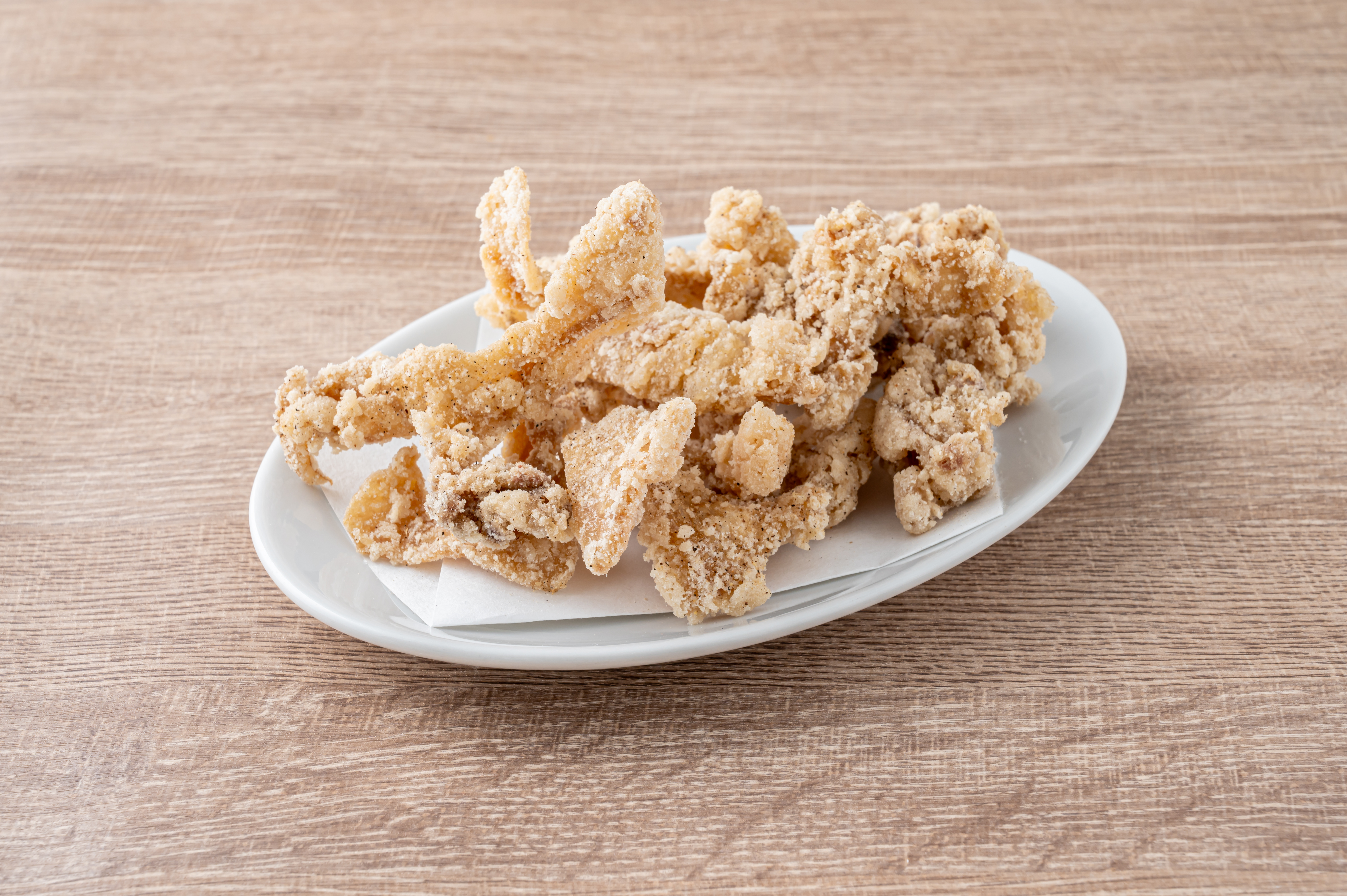 餃子食堂マルケン とり皮やみつき唐揚げ