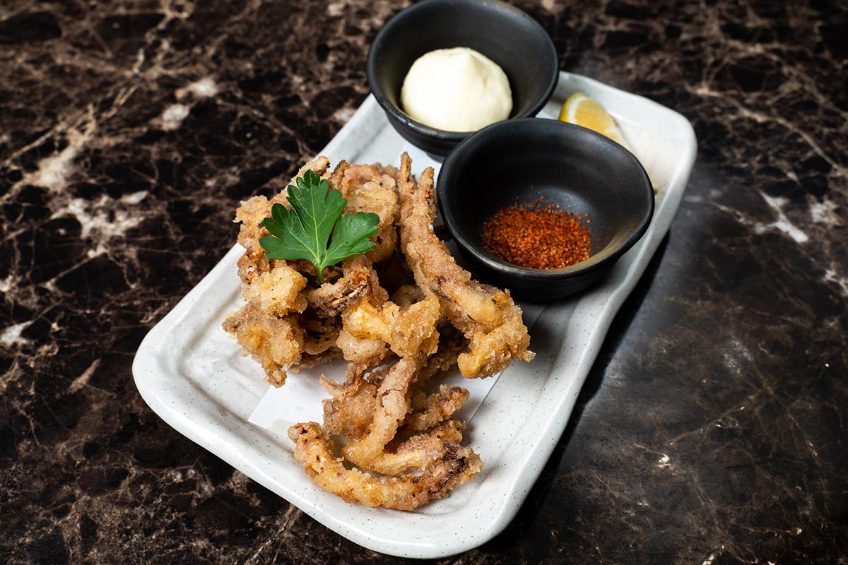 麺匠 竹虎 イカゲソ揚げマヨネーズと一味で