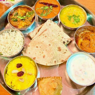 ニルワナム North Indian Thali 北インドのターリー