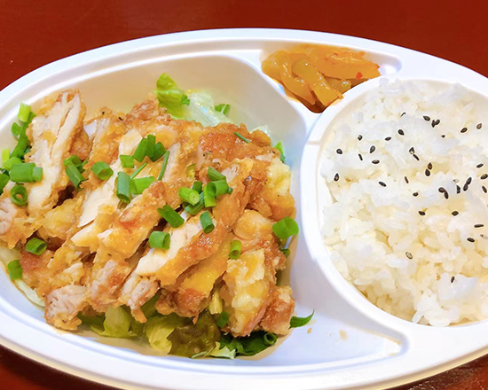 餃子酒場 油淋鶏弁当