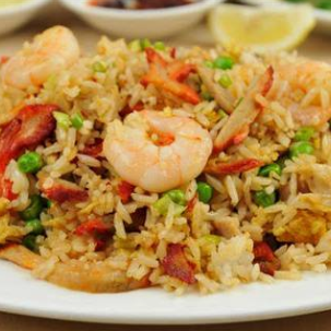 ニルワナム シェズワンエビチャーハン