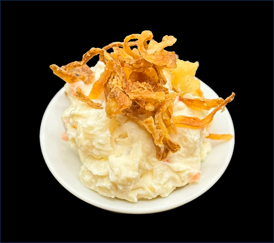 カレーは飲み物。人気No.3 カレーにピッタリ！フライドオニオンのせポテトサラダ