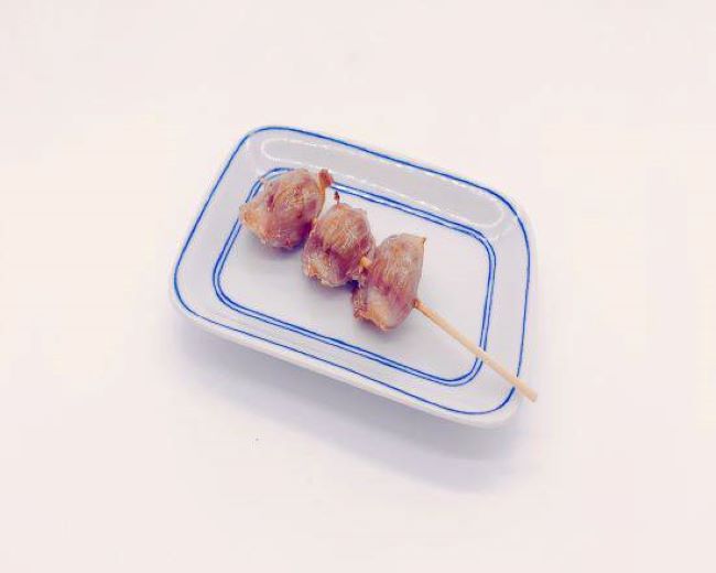 鳥ぷろ 砂肝塩 Gizzard with Salt(一本)