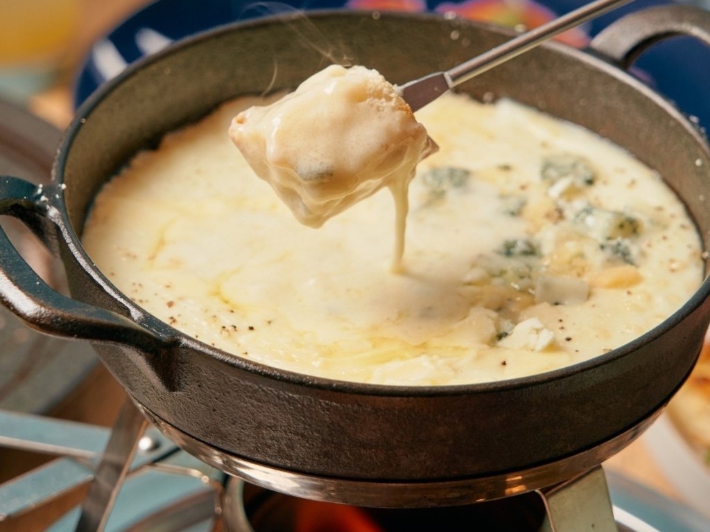 原価ビストロチーズプラス名古屋錦店