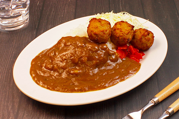 【肉汁溢れる】肉団子カレー