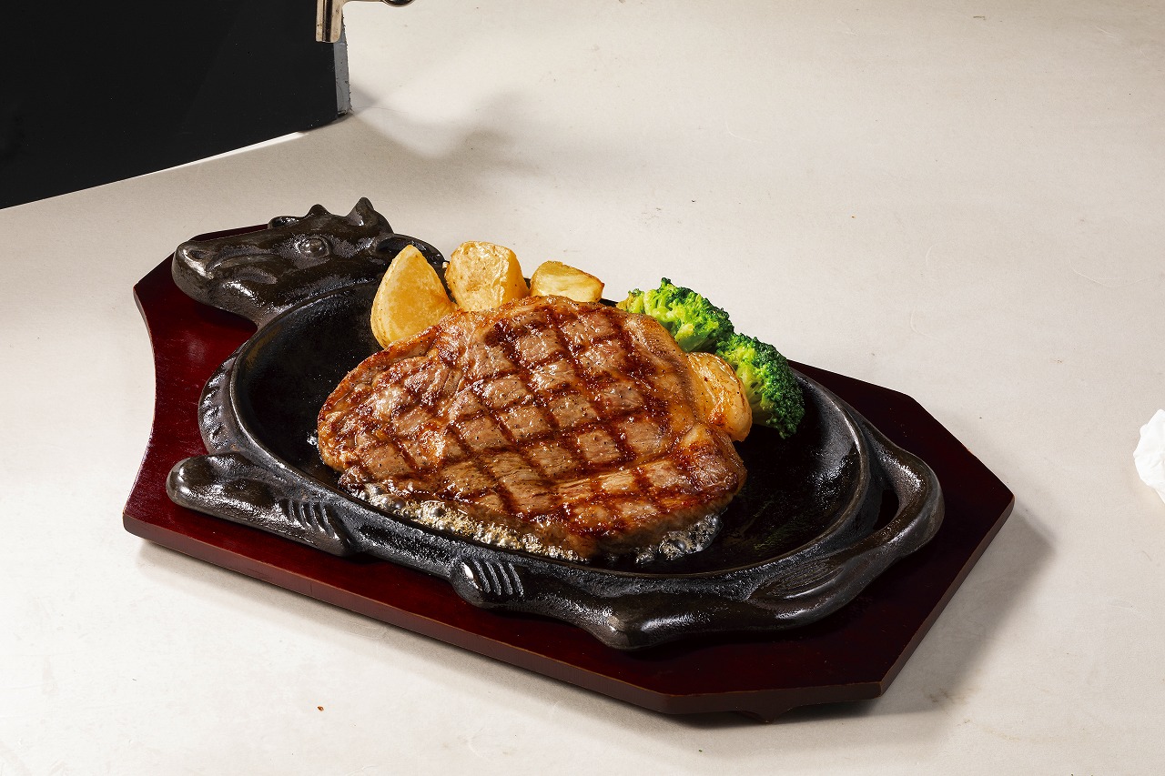 フォルクス 黒毛和牛サーロインステーキ150g