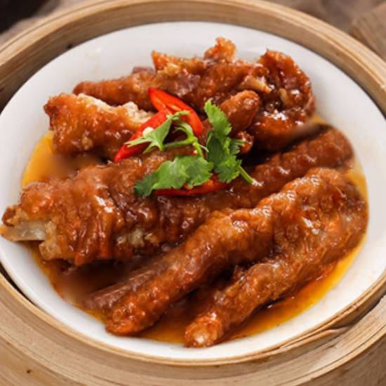 香港飲茶 107. ピリ辛うま味爆発！鳥足のチリ豆豉蒸し