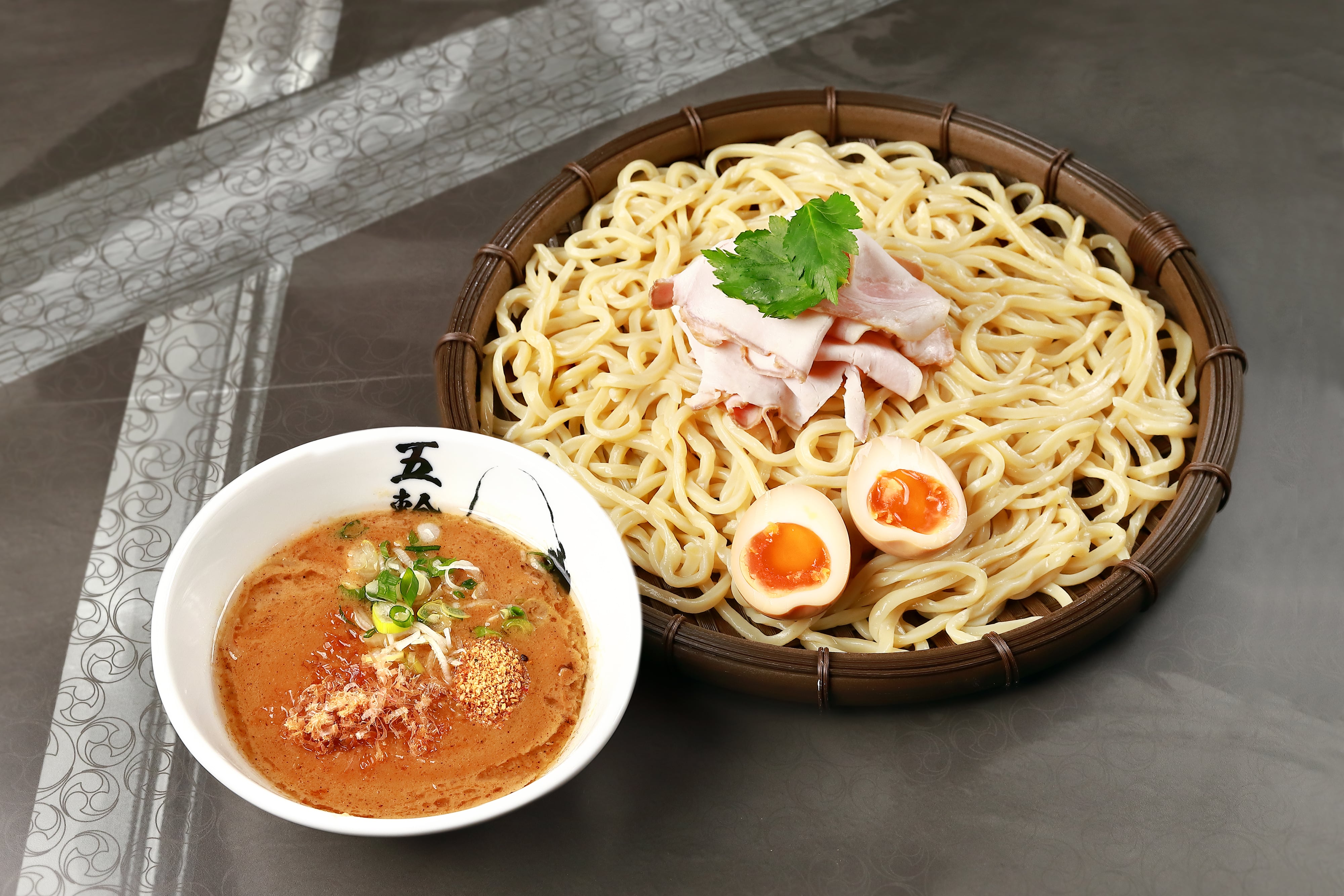 麺屋武蔵人気No.3 濃厚五輪洞つけ麺