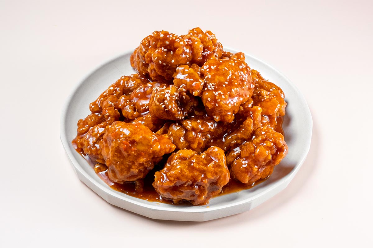 ネネチキン ヤンニョムチキン Spicy Korean Chicken 양념치킨