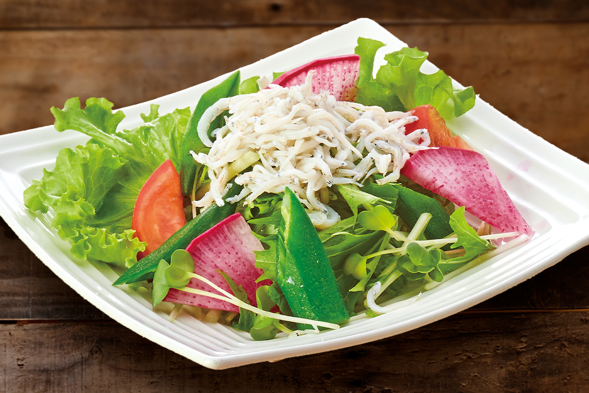 和食めん処サガミ しらすサラダ