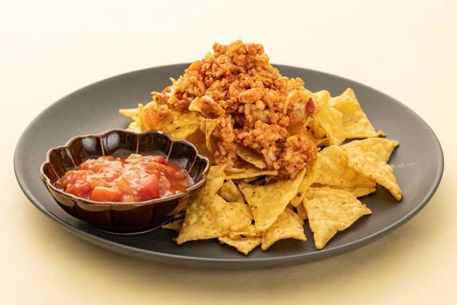 東京タコライス ナチョス(サルサソース) Nachos (salsa sauce)