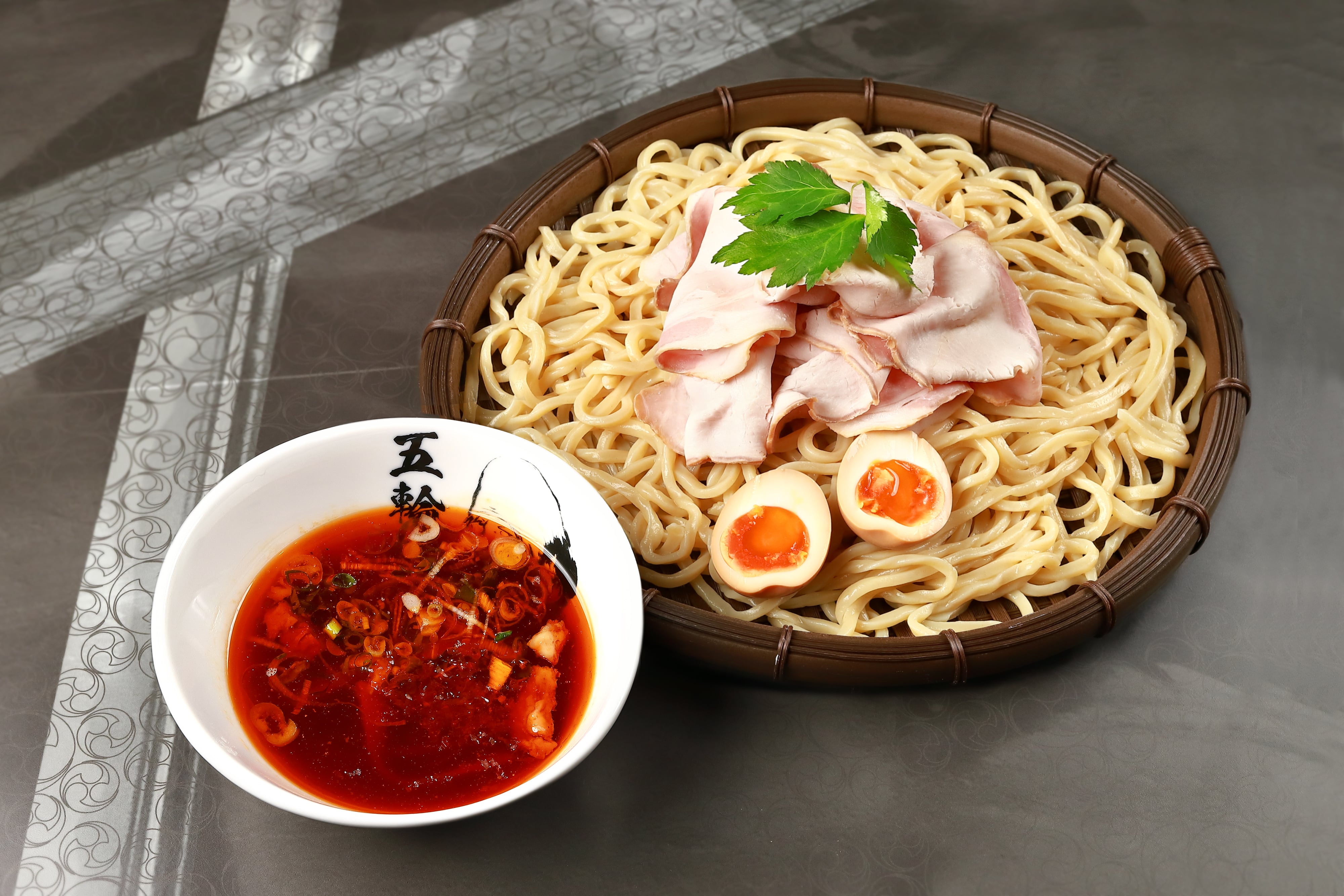 麺屋武蔵 辛味肉増し五輪洞つけ麺