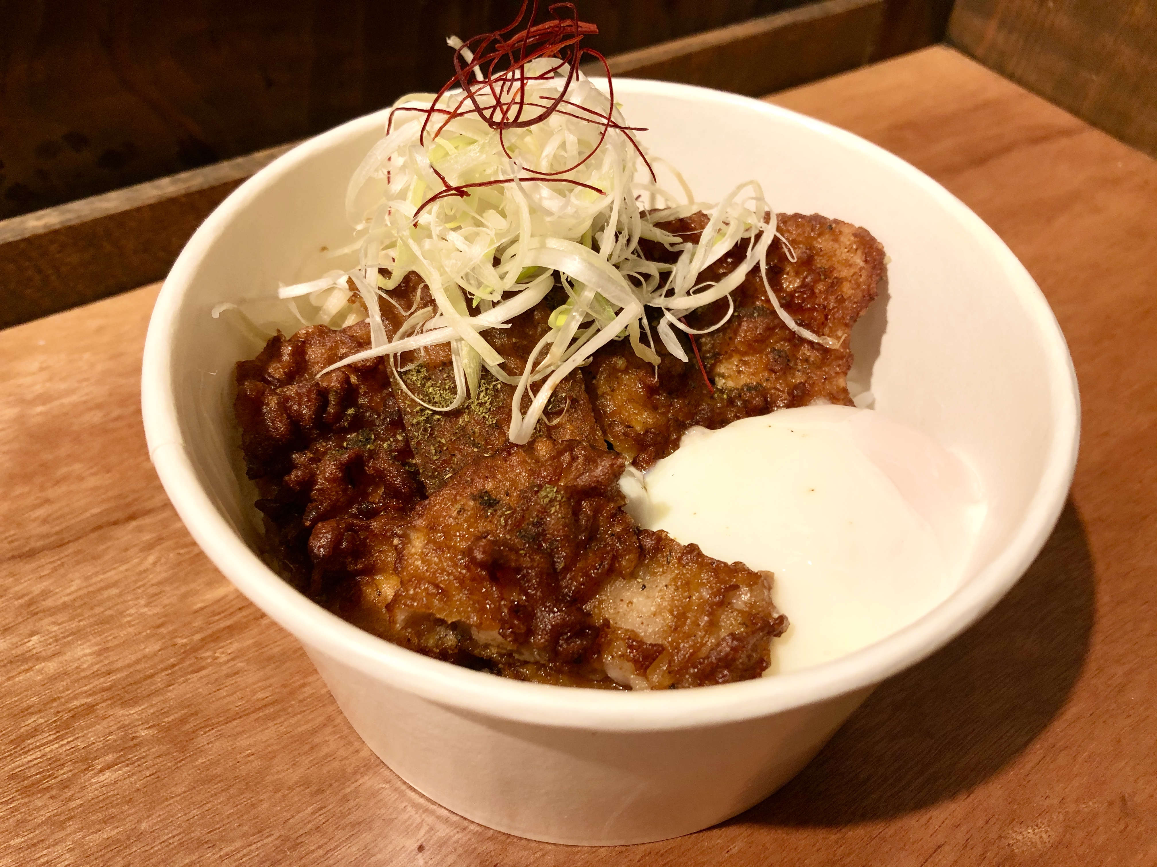 赤い鯨 山椒香るパイコー丼 ※量が増えました